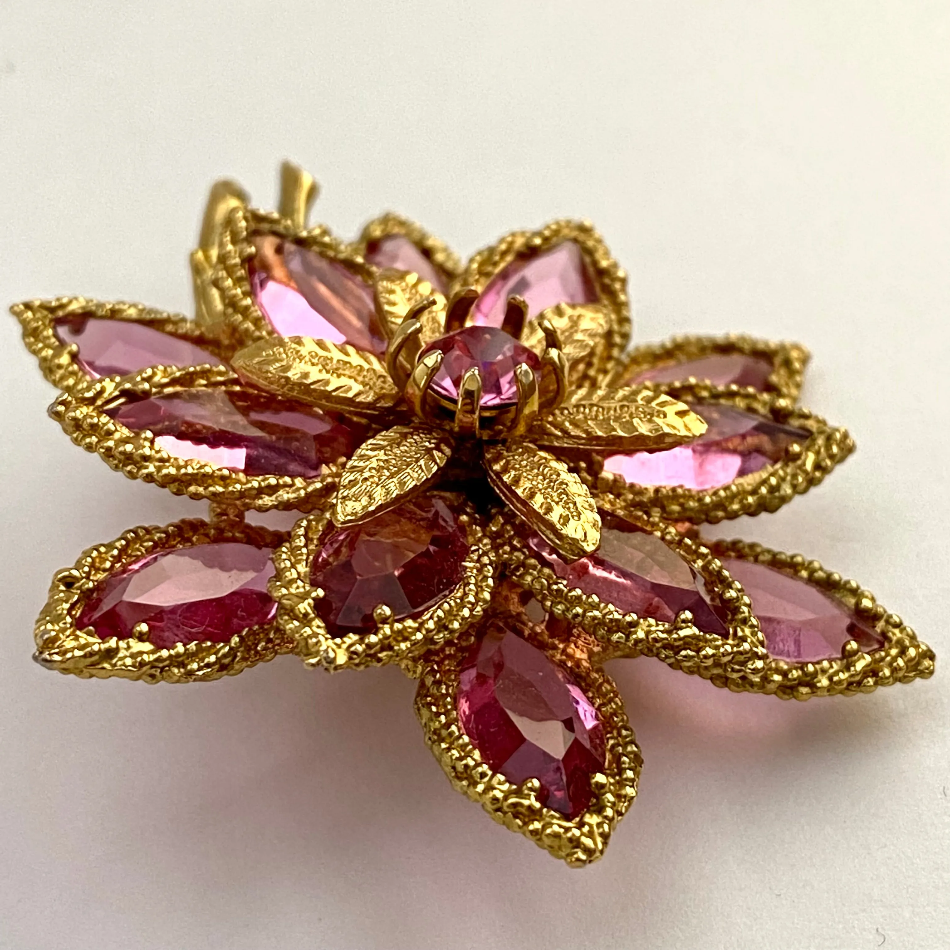 1960s Rhinestone Flower Brooch