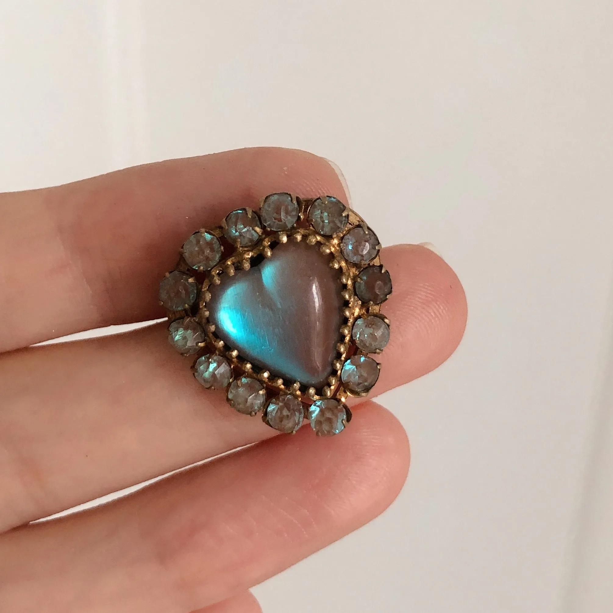 Antique Edwardian Saphiret Glass Heart Brooch