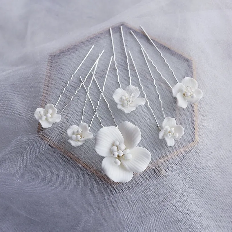 Aveira Hair Pins