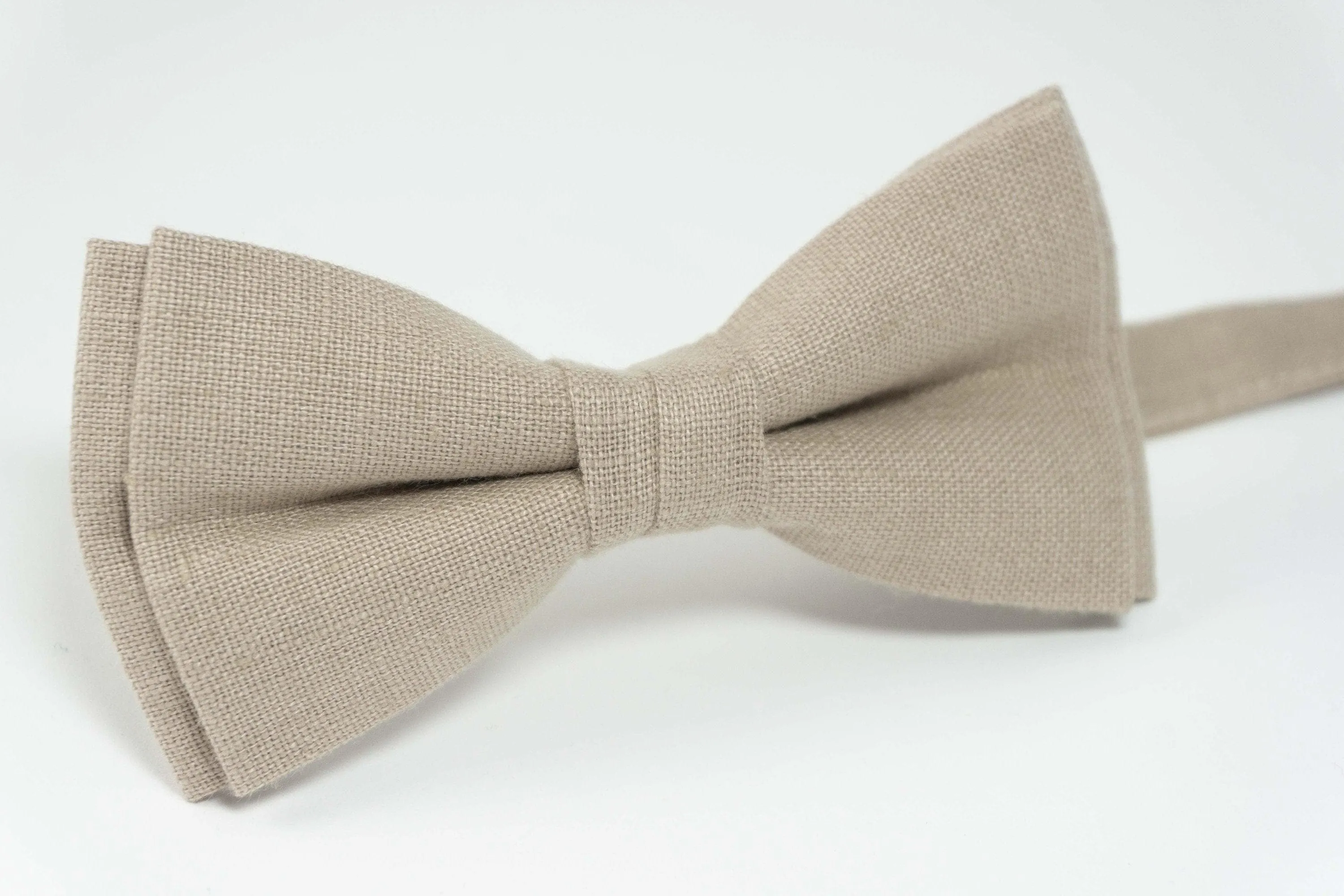 Beige bow tie for weddings