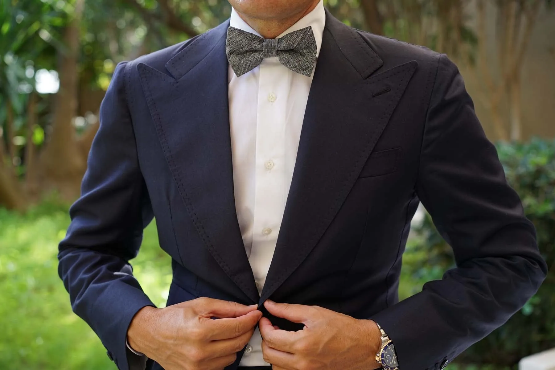 Black Linen Chambray Bow Tie