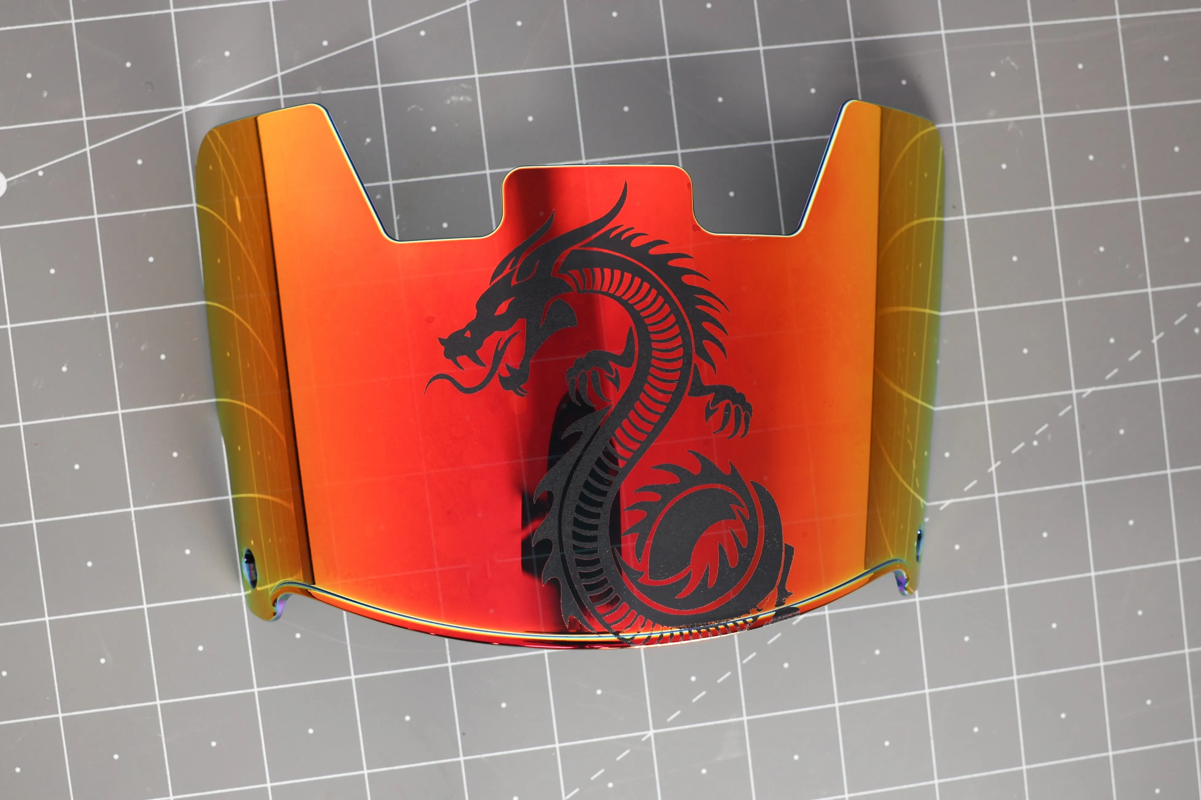 Designer Etched Visor - Dragon's Breath