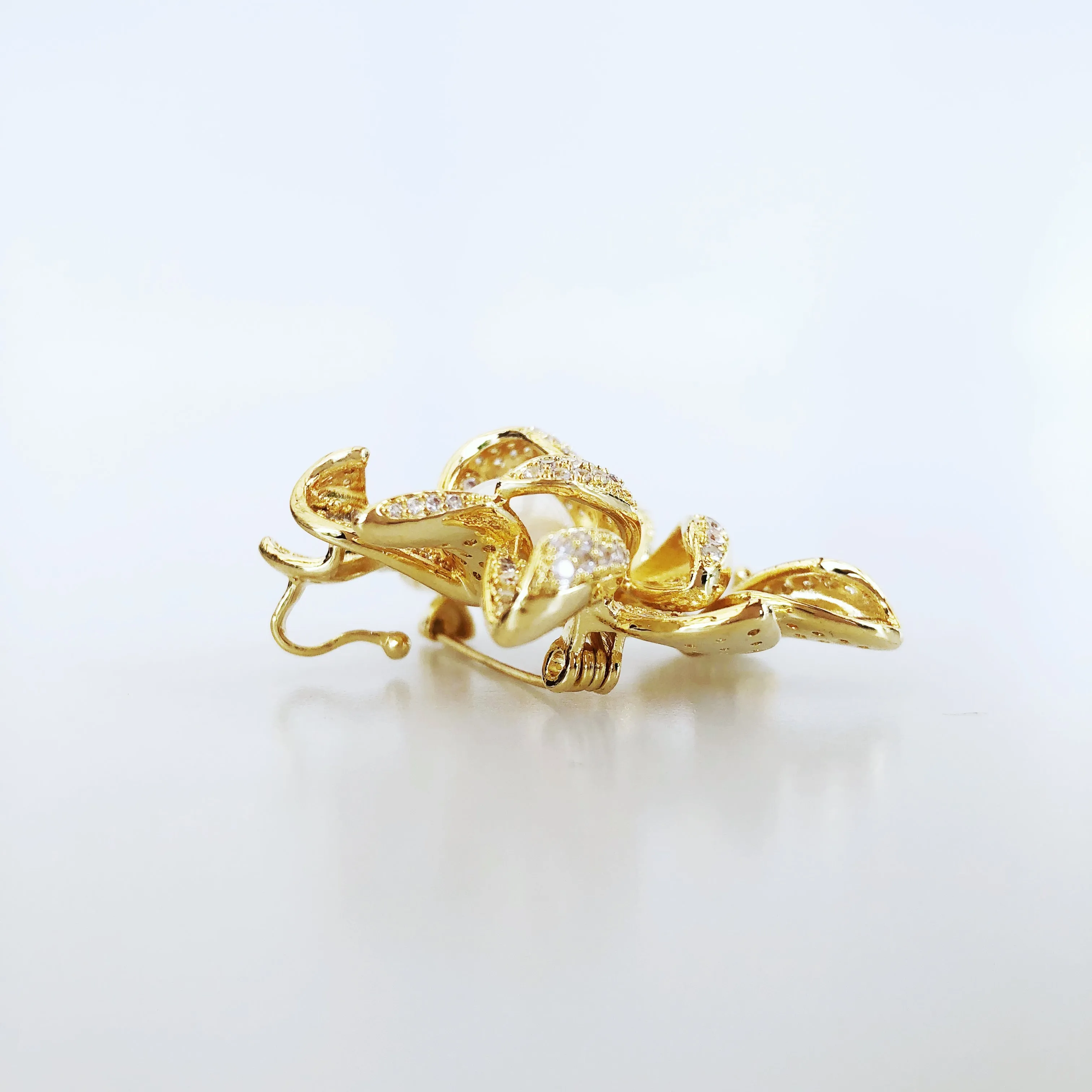 Gold Plated Lotus Zircon Brooch Pendant