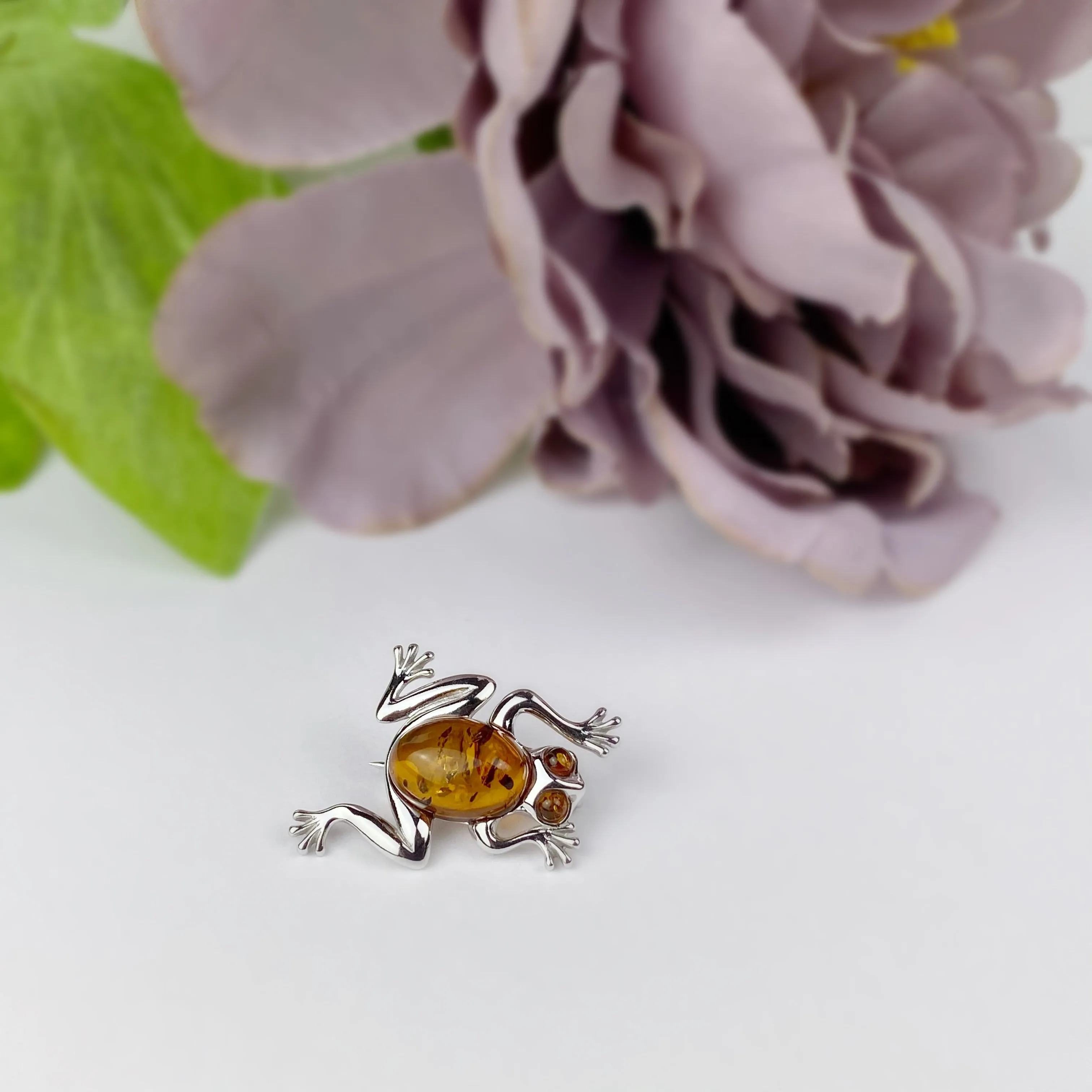 Golden Frog Brooch - VBR106