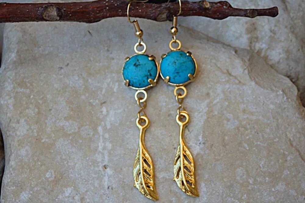 Turquoise gold earrings