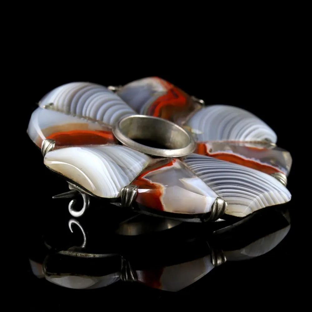 Victorian Scottish Agate Brooch Circa 1860