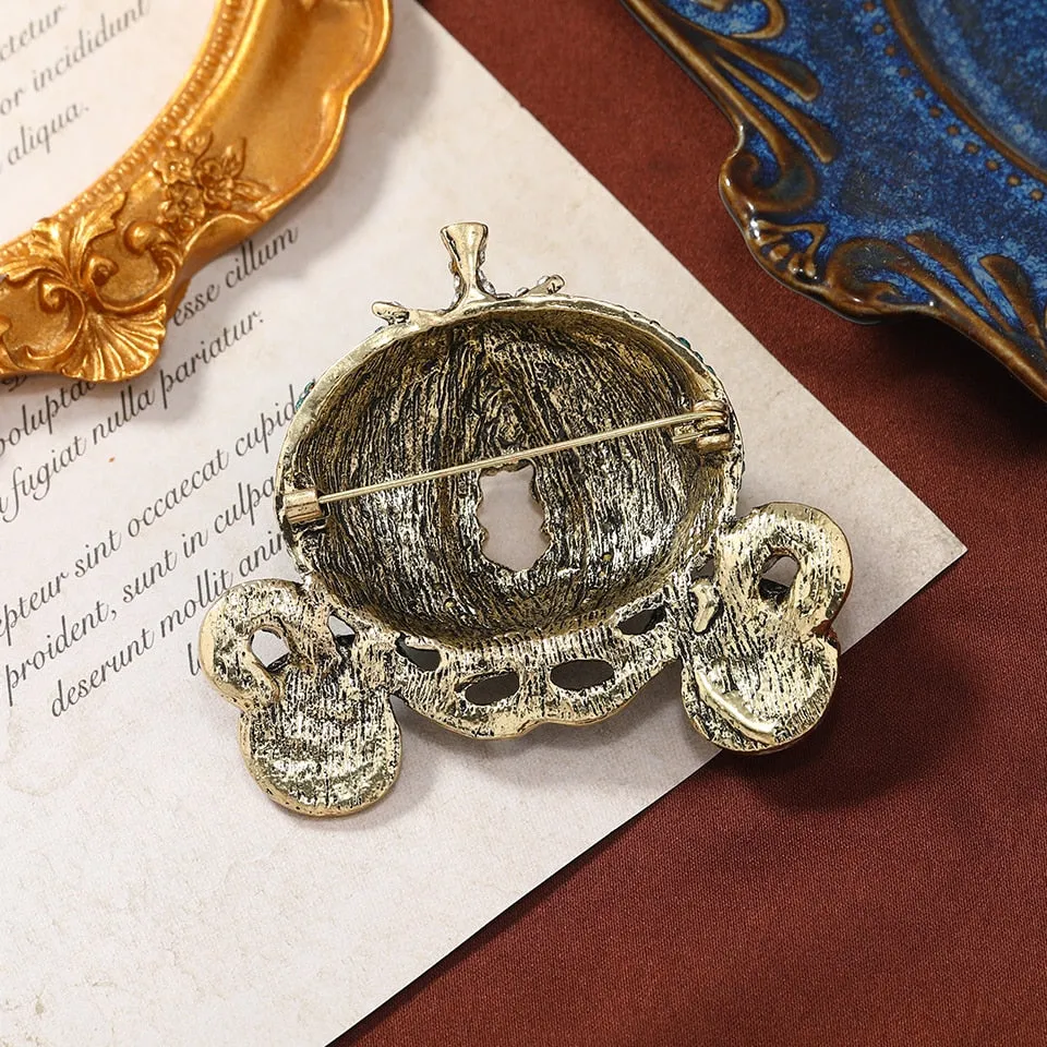 Vintage Fairytale Carriage Brooch-Pin