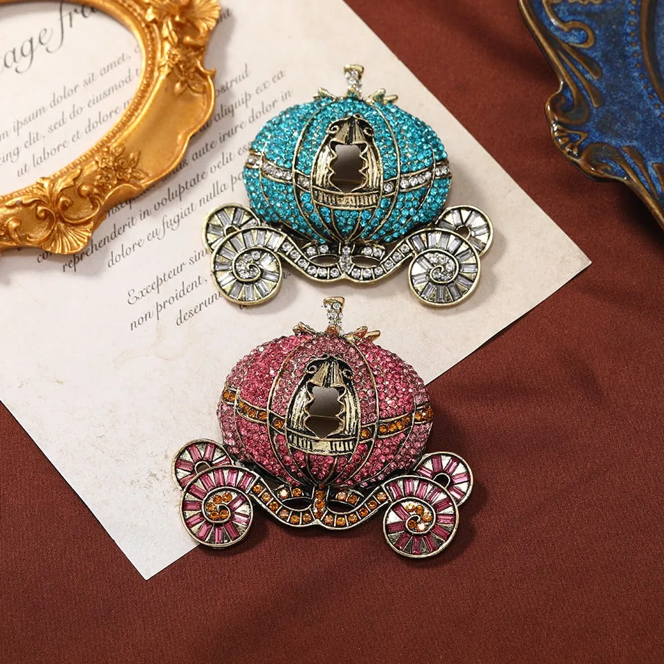 Vintage Fairytale Carriage Brooch-Pin