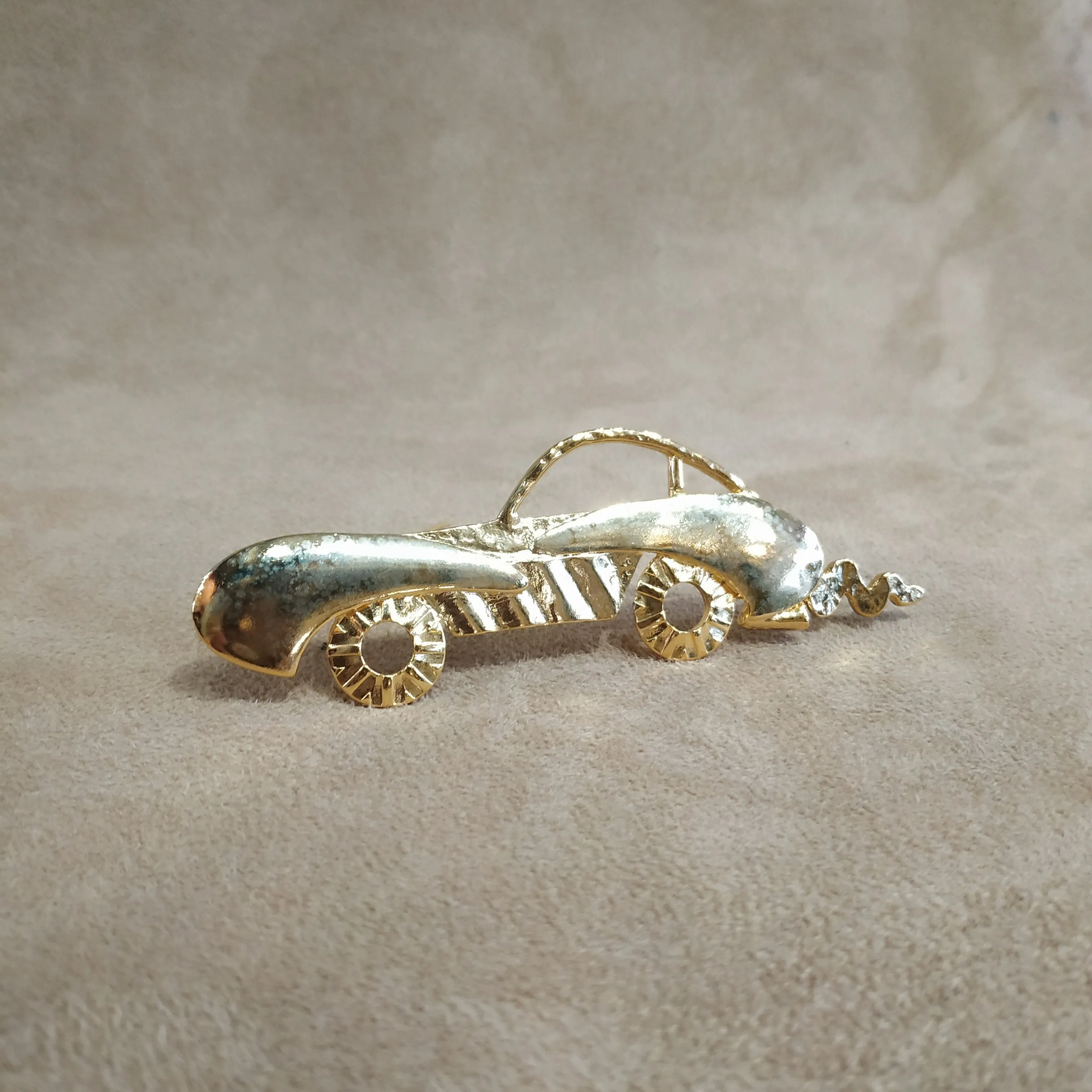 Vintage Gold Sports Car Brooch pin